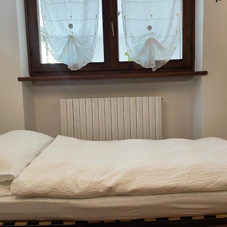 Tatjana House Apartment Brenzone sul Garda Bagian luar foto