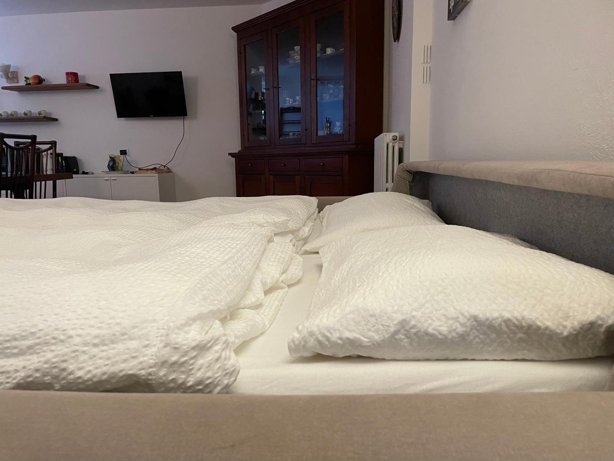 Tatjana House Apartment Brenzone sul Garda Bagian luar foto